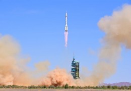 神舟十一号载人飞船发射成功,神舟十一号载人飞船发射成功图片