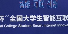 设计一个student类,设计一个student类来保存学生信息,此类需要包括